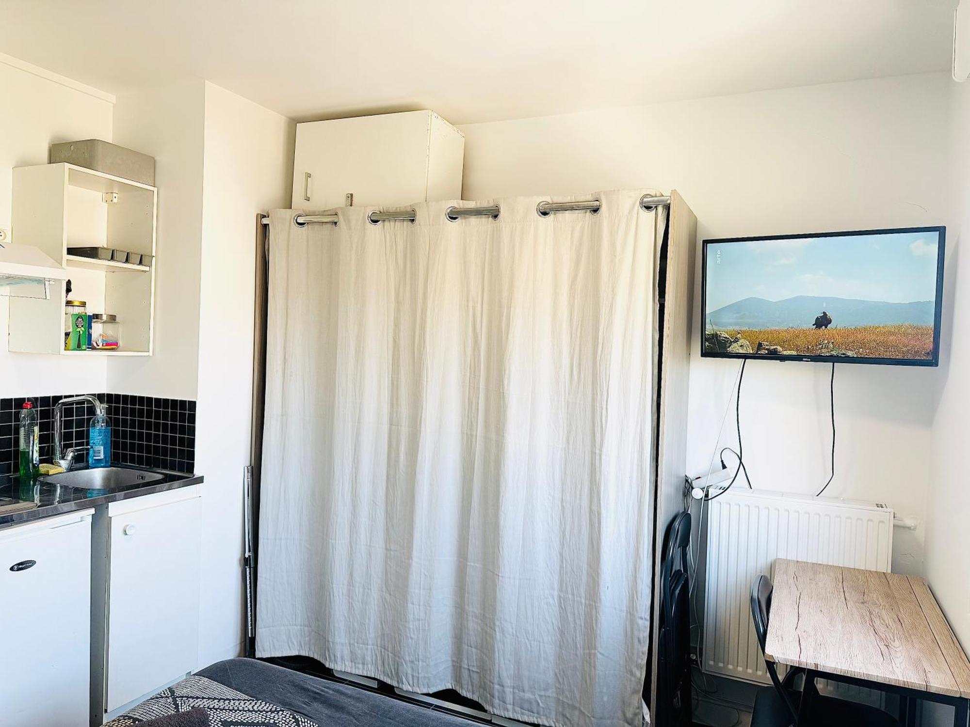 Studio A 300 Metres De La Gare Et 25 Minutes De Paris En Train Melun Eksteriør bilde