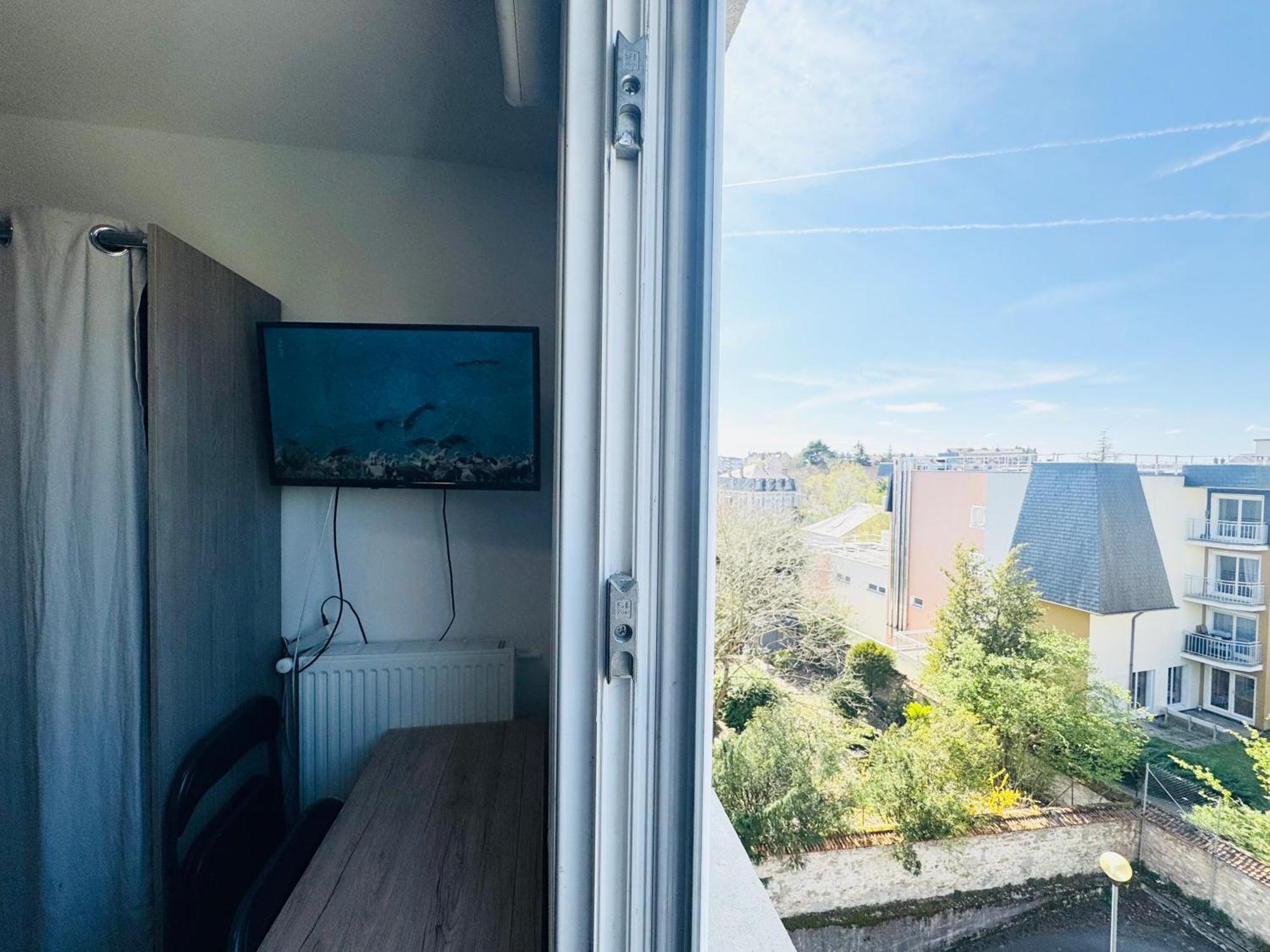 Studio A 300 Metres De La Gare Et 25 Minutes De Paris En Train Melun Eksteriør bilde